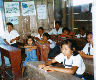 Multigrade school in Peruvian Amazon
